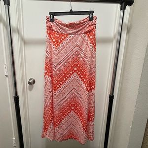 Signature Studio Maxi Skirt